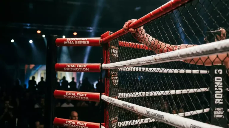 Cage Warriors MMA event in the UK with betting markets and odds for European feeder promotion fights